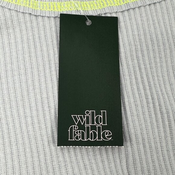 2 Piece Wild Fable Women's XXL Black Crop Sweater And Light Blue Ribbed T-Shirt - Picture 14 of 16